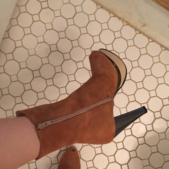 Size 4.5 Bootie Suede 5” Heel - Picture 6 of 8